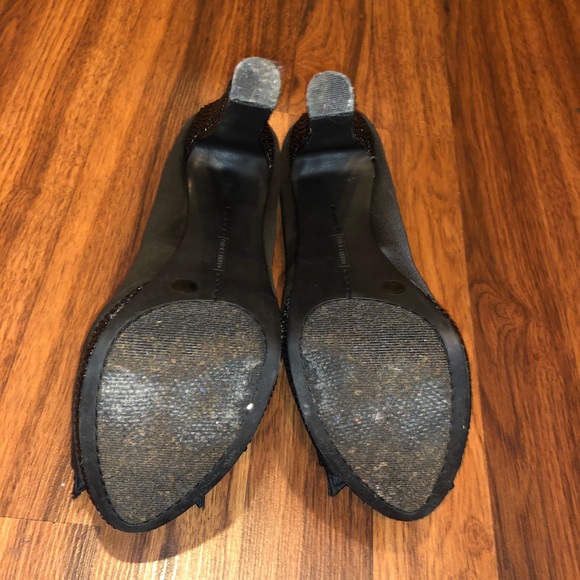 Platform & Bedazzled 🖤🖤 - Picture 4 of 4